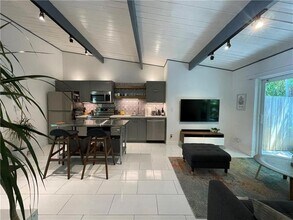 1720 NE 3rd Ave in Fort Lauderdale, FL - Building Photo - Building Photo