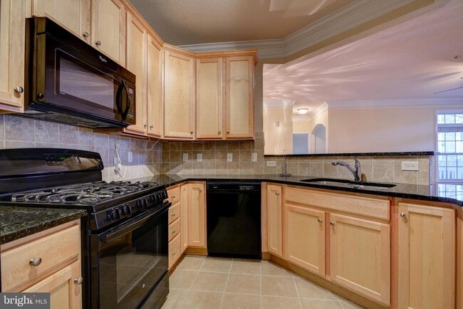 property at 514 Sunset View Terrace SE