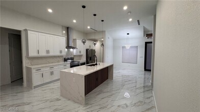 3614 65th St W in Lehigh Acres, FL - Building Photo - Building Photo