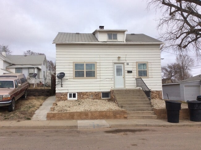 property at 11 4th St E