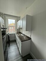 109 Brainerd Rd, Unit 12 in Boston, MA - Building Photo