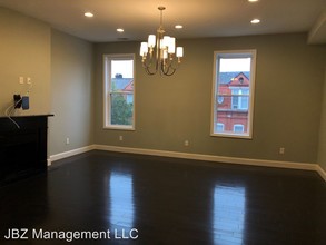 2127 St Paul St in Baltimore, MD - Building Photo - Building Photo
