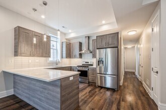4830 S St Lawrence Ave in Chicago, IL - Building Photo - Building Photo