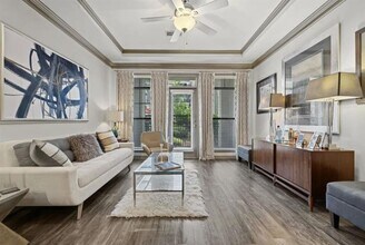415 Armour Dr NE-Unit -10102 in Atlanta, GA - Building Photo - Building Photo