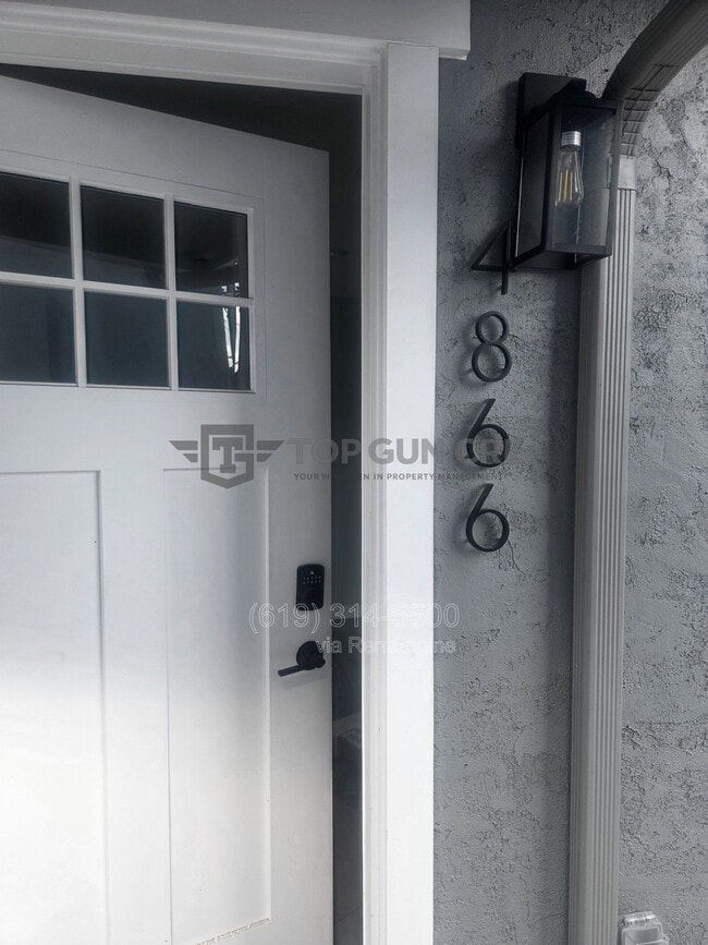 property at 4866 Fond Du Lac Ct