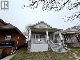 1117 Dougall Ave in Windsor, ON - Building Photo
