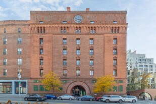 28 Old Fulton St in Brooklyn, NY - Building Photo