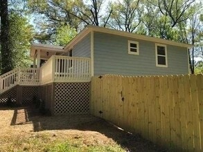 16 Wadley St NW, Unit 06-301 in Atlanta, GA - Building Photo - Building Photo