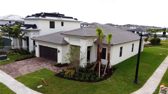 17564 SW 41st St in Miramar, FL - Foto de edificio - Building Photo