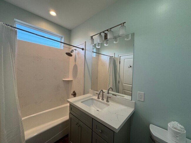 3700 Baudin St in New Orleans, LA - Building Photo - Building Photo