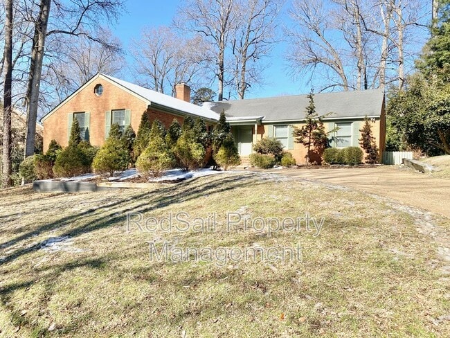 property at 400 E Tazewells Way