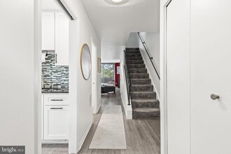 2216 S Quincy St in Arlington, VA - Building Photo - Building Photo