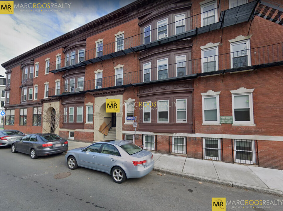 146 Oxford St, Unit 8 in Somerville, MA - Building Photo