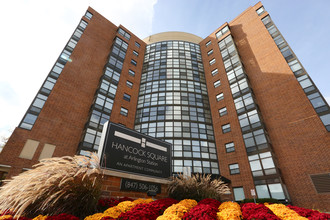 Hancock Square at Arlington Station in Arlington Heights, IL - Foto de edificio - Building Photo