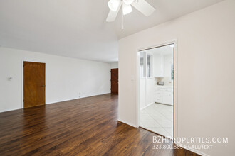 8441 Blackburn Ave in Los Angeles, CA - Building Photo - Building Photo