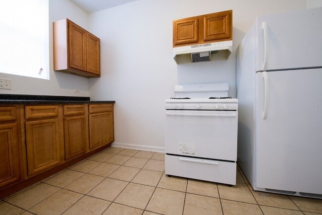 5956 W North Ave in Chicago, IL - Building Photo - Building Photo