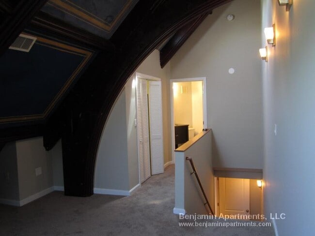 17 Bow St, Unit 37 in Somerville, MA - Building Photo - Building Photo