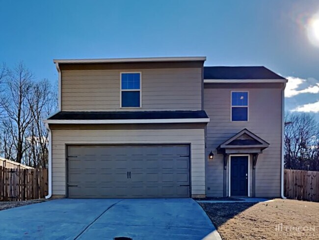 16 Atlas Dr in Cartersville, GA - Building Photo - Building Photo
