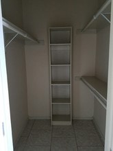 7606 Rocio Dr, Unit 8 in Laredo, TX - Building Photo - Building Photo