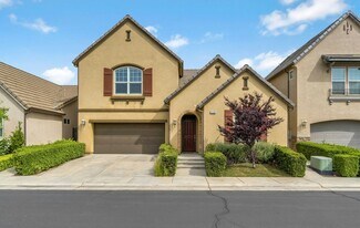 2160 W Juliet Way in Fresno, CA - Building Photo