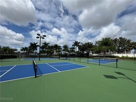 4550 Mystic Blue Wy in Ft. Myers, FL - Building Photo