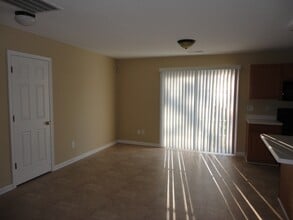 1828 Chatfield Dr in High Point, NC - Building Photo - Building Photo