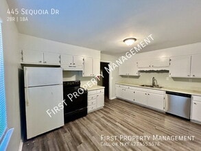 445 Sequoia Dr in Chattanooga, TN - Building Photo - Building Photo