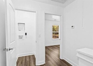 1410 Cleo Way in Dalton, GA - Building Photo - Building Photo