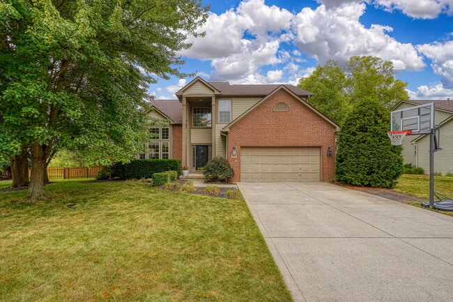 property at 6850 Fox Run Dr