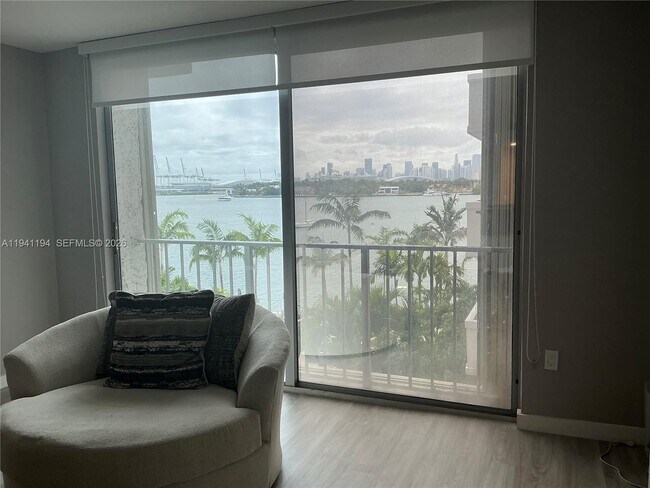 property at 800 West Ave