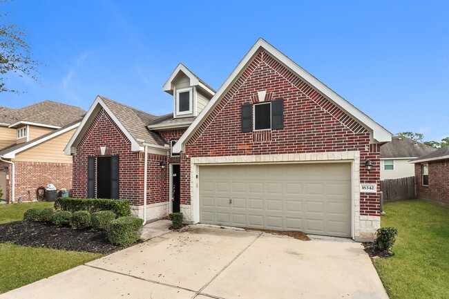 16342 River Wood Ct in Crosby, TX - Building Photo - Building Photo
