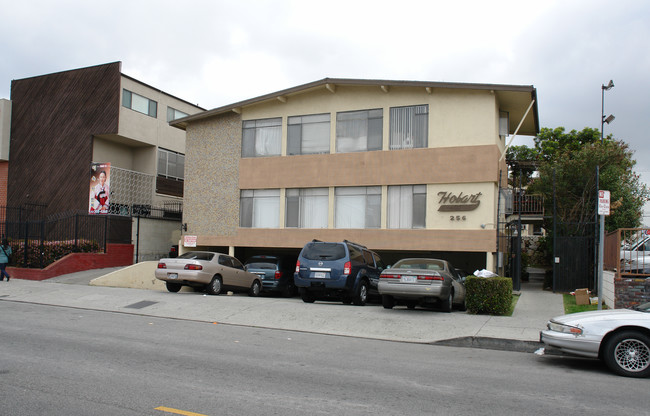 256 S Hobart Blvd in Los Angeles, CA - Building Photo - Building Photo