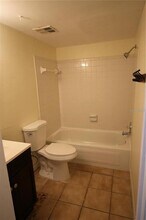 675 99th Ave N in St. Petersburg, FL - Building Photo - Building Photo