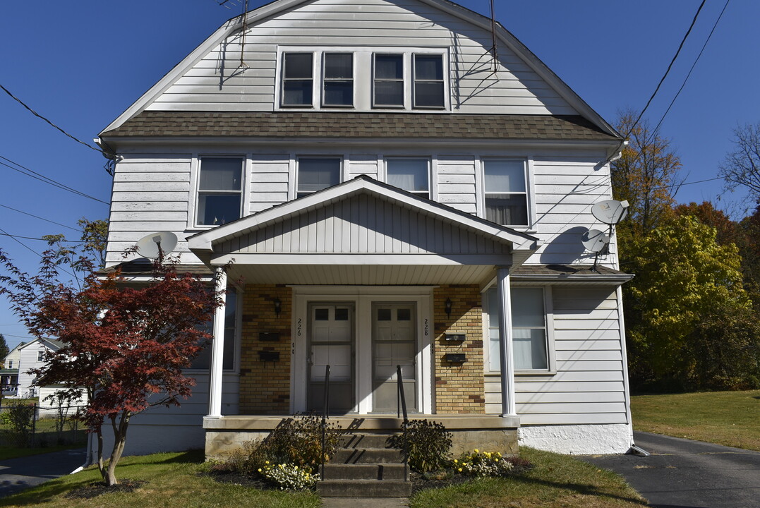 226 Mill St, Unit B in Pittston, PA - Building Photo