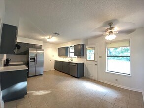 2501 Peach Tree Ln in Cedar Park, TX - Building Photo - Building Photo