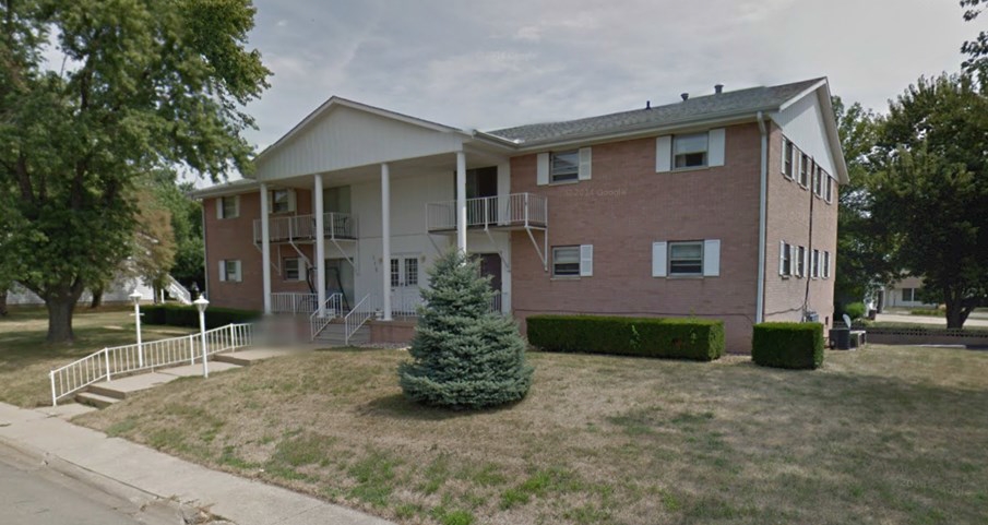 316 S Ridgewood Dr in Chillicothe, IL - Foto de edificio