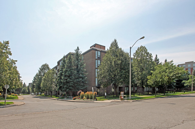 Village at the Pines in Pickering, ON - Building Photo - Building Photo