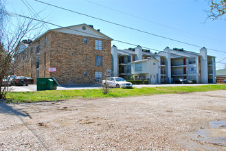 Hillcrest Condos in Dallas, TX - Building Photo - Building Photo