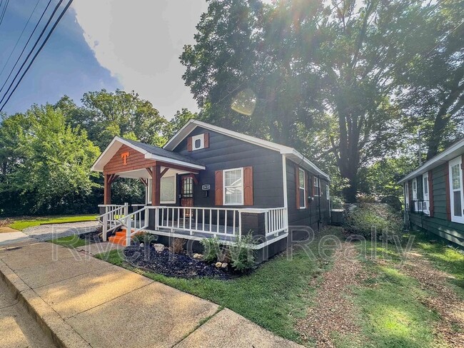 property at 1633 Orr St