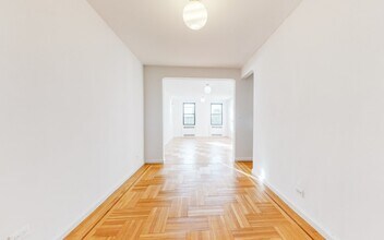 haven avenue in New York, NY - Building Photo - Building Photo