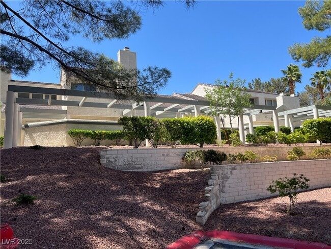 8940 Clairton Ct in Las Vegas, NV - Building Photo - Building Photo