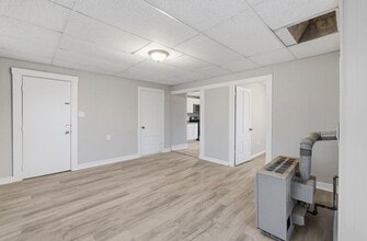 255 Rodman St, Unit 4 in Fall River, MA - Building Photo - Building Photo