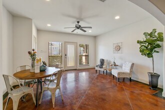3239 S University Dr in Fort Worth, TX - Building Photo - Building Photo