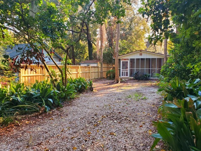 2514 Algonquin Ave in Jacksonville, FL - Building Photo - Building Photo