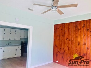 136 W Pine Bluff St in Edgewater, FL - Building Photo - Building Photo