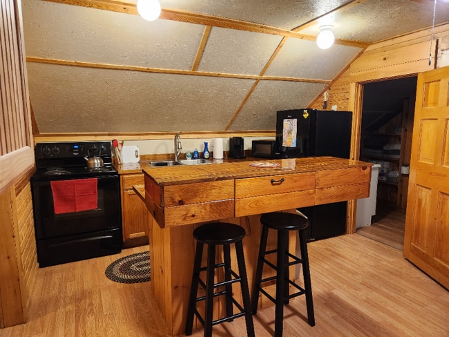 property at 1536 Broomstick Hill Rd