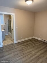 24 E 3rd St in Waynesboro, PA - Building Photo - Building Photo