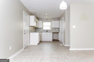 85 Highland Dr in Mcdonough, GA - Building Photo - Building Photo
