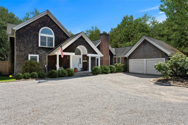 property at 38 Pheasant Run