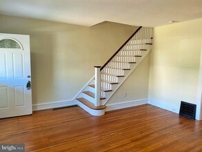 102 Curtis Ave in Collingswood, NJ - Building Photo - Building Photo